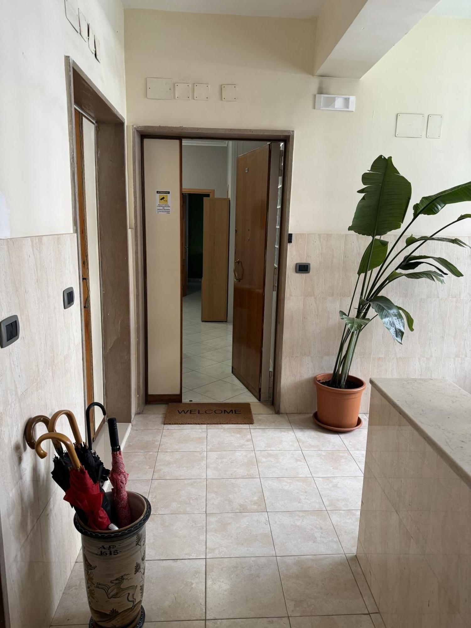 Renza House Chiaia Appartement *